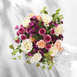 Handgebundener Blumenstrauß